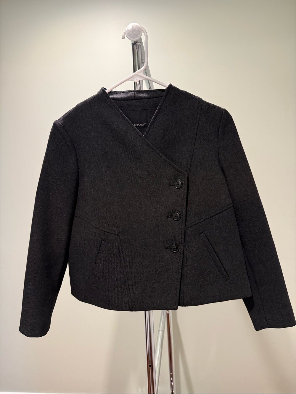 FINAL PRICE Banana Republic Asymmetrical Blazer